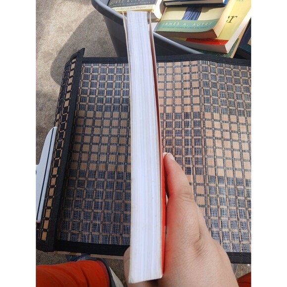 Krav Maga: How to Defend Yourself Against Armed Assault - Book by Eyal Yanilov a - Picture 5 of 10